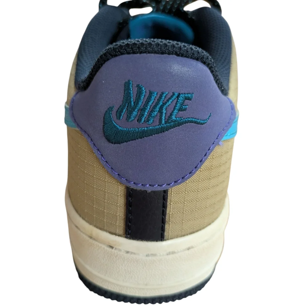 NIke Air Force 1 Boys Size 6.5 Youth